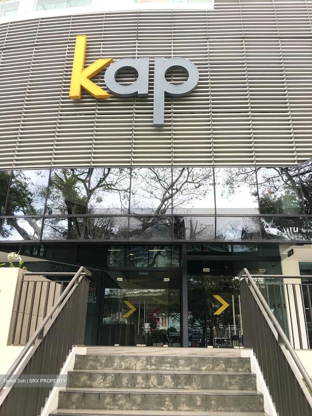 Kap (D21), Retail #571658531